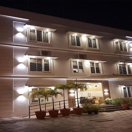 Phoenix Holidays Kochi المظهر الخارجي الصورة