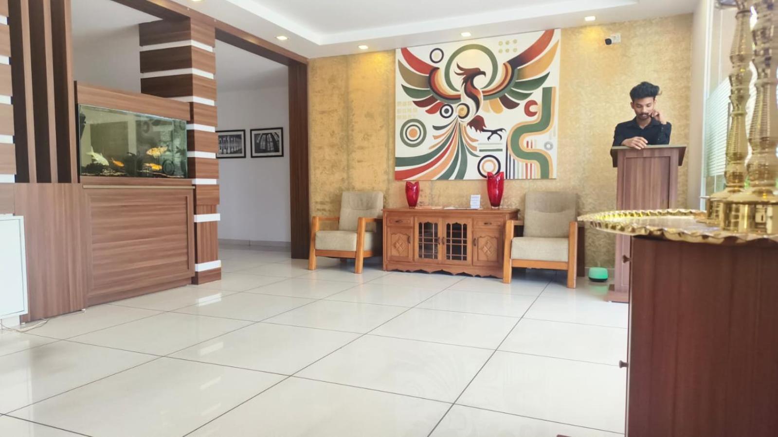 Phoenix Holidays Kochi المظهر الخارجي الصورة