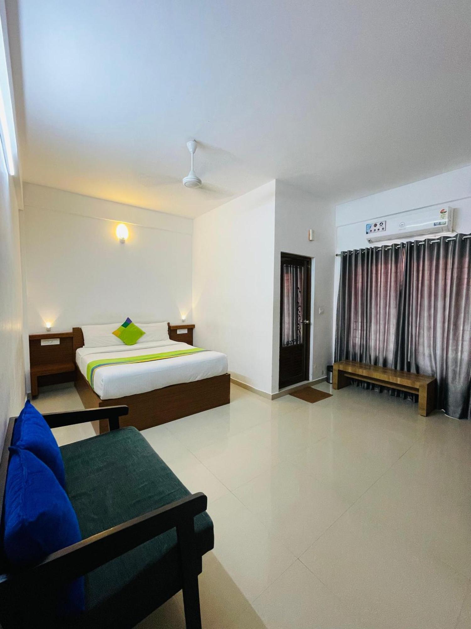 Phoenix Holidays Kochi المظهر الخارجي الصورة