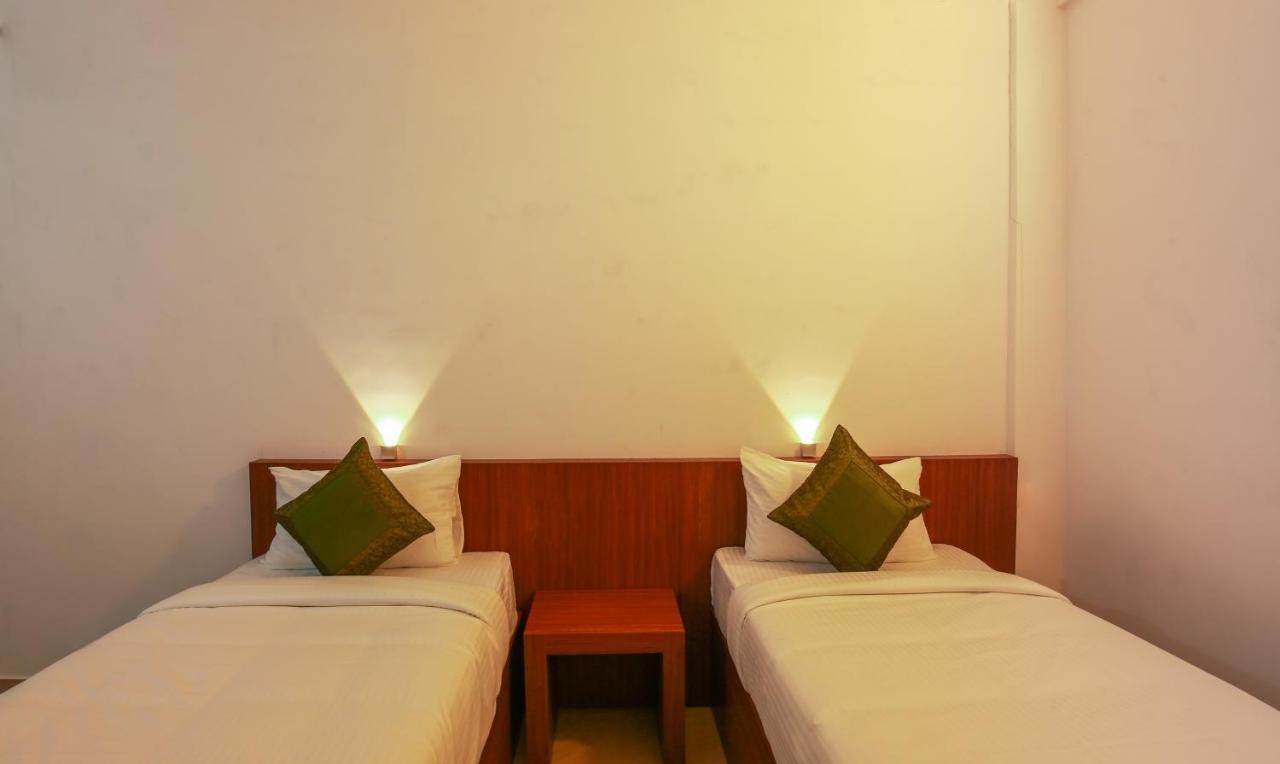 Phoenix Holidays Kochi المظهر الخارجي الصورة