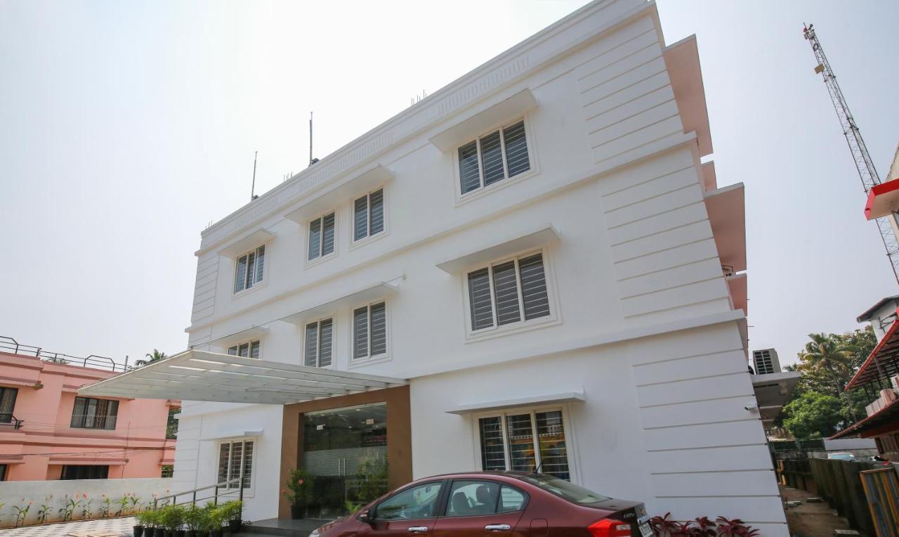 Phoenix Holidays Kochi المظهر الخارجي الصورة