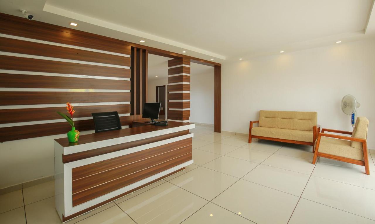 Phoenix Holidays Kochi المظهر الخارجي الصورة
