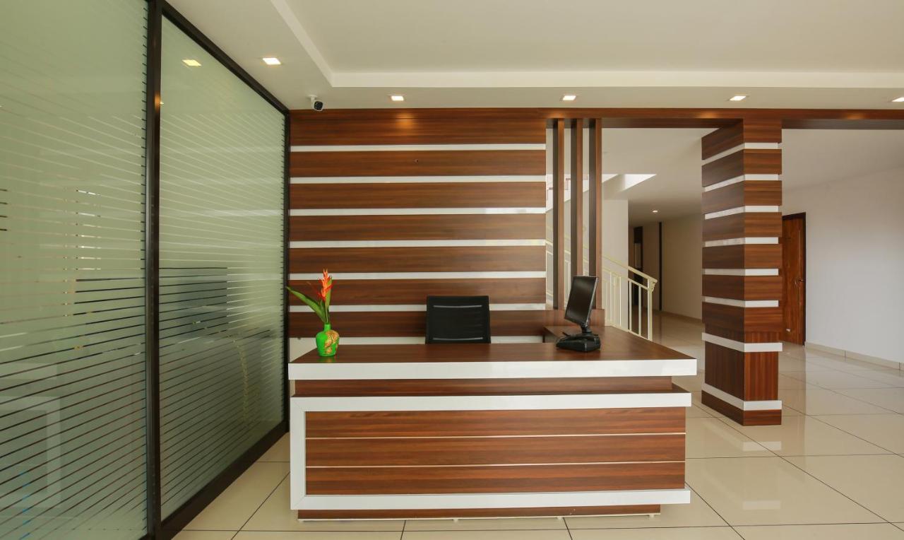 Phoenix Holidays Kochi المظهر الخارجي الصورة